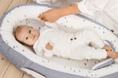 Кокон для сна с ограничителем Voksi Baby Nest Premium Grey Flying